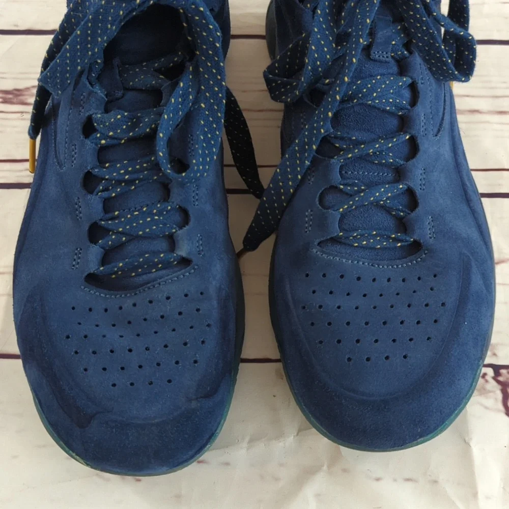 Under Armour Curry 1 Lux mid suede sneakers shoes